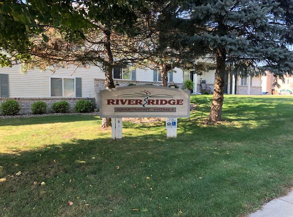 River Ridge Apartments - 1025 1035 And 1045 Cover Bridge - Waupaca, WI Apartments for Rent