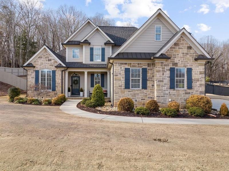 321 Woods Creek Rd, Jefferson, GA 30549 - MLS 7322407 for Sale