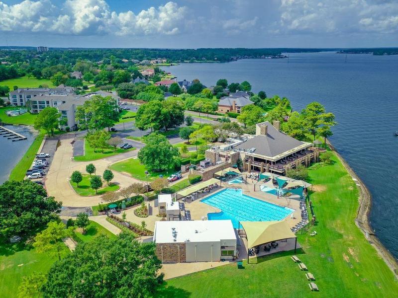 3801 Vail Ct, Montgomery, TX 77356 for Sale