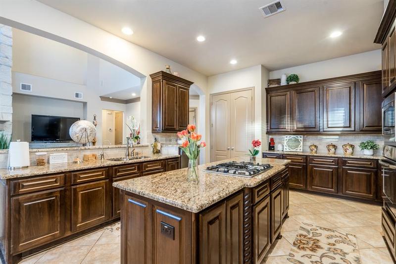 9802 Poppys Point Ct, Cypress, TX 77433 for Sale