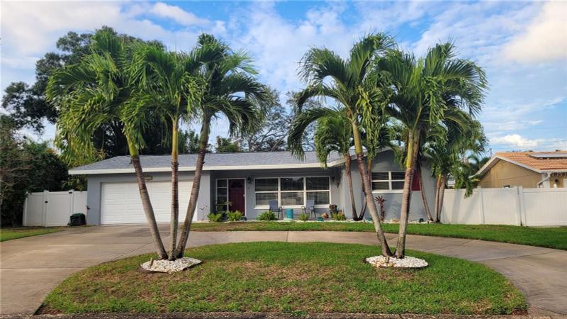 Largo, Pinellas County, FL House for sale Property ID: 418411817