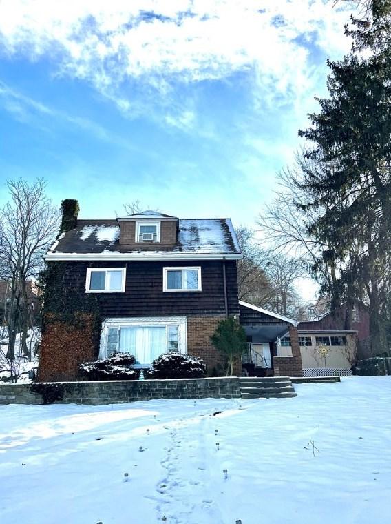 610 Pine St, Ambridge, PA 15003 - MLS 1638293 for Sale