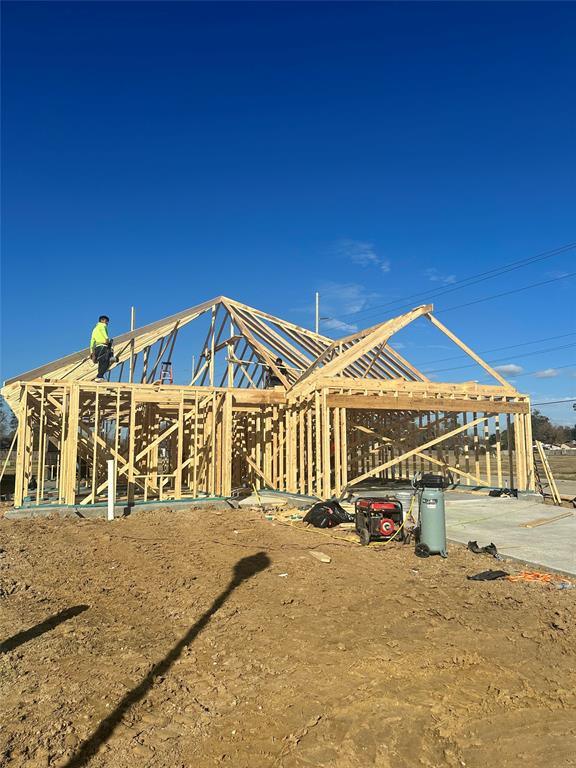 2010 Chrystal, Beaumont, TX 77703 for Sale