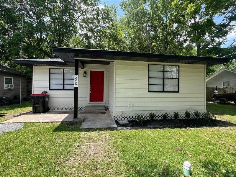 265 W hartel, Sour Lake, TX 77659 for Rent