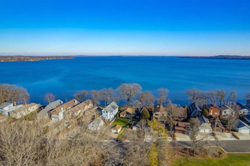 2201 Middleton Beach Rd, Middleton, WI 53562 - MLS 1968351 for Sale