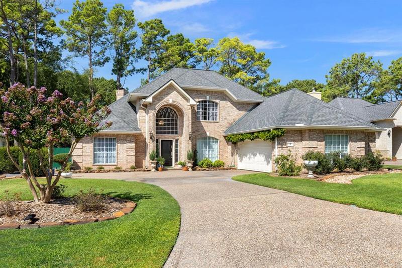9 Fairfield Dr, Montgomery, TX 77356 for Sale