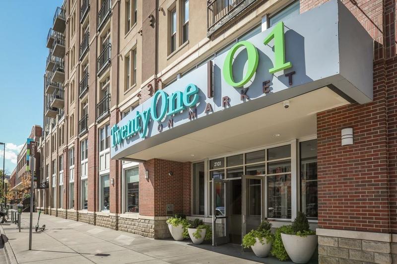 B1  Twenty One01 on Market for Sale