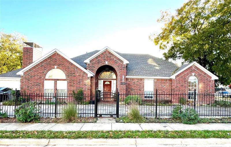 4720 San Jacinto St, Dallas, TX 75204 for Sale