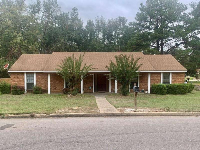 13 SHARMONT DR, Hattiesburg, MS 39402  607197665 for Sale