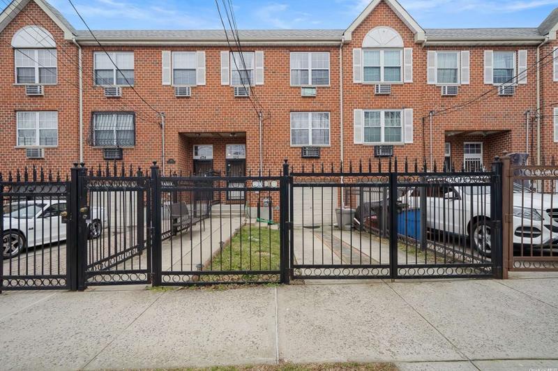 624 Leland Ave, Bronx, NY 10473 - MLS 3523996 for Sale