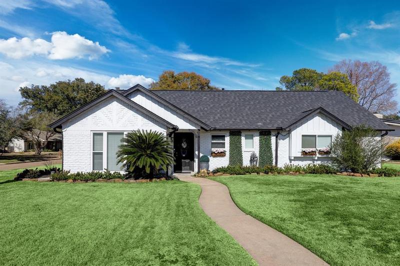 11226 Mayfield Rd, Houston, TX 77043 for Sale