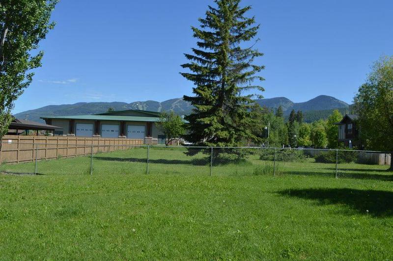 640 DENVER ST, Whitefish, MT 59937 Single Family Residence For Sale  MLS# 22213371