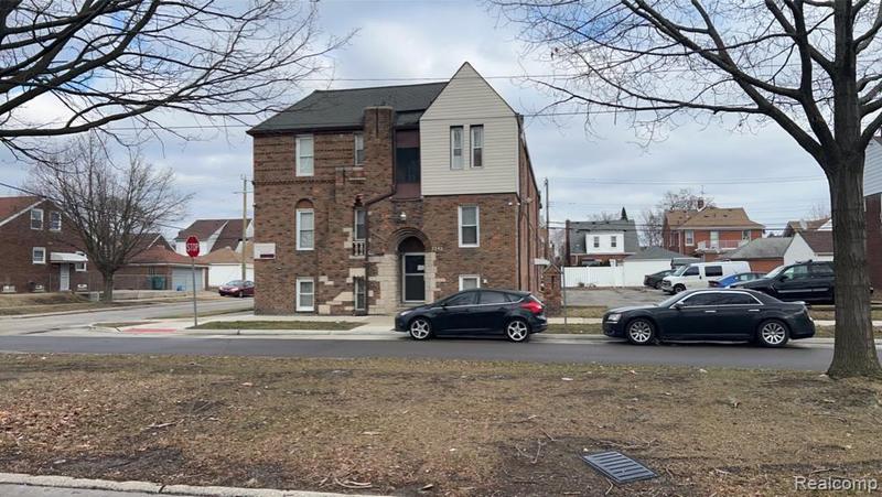 7542 Manor St, Dearborn, MI 48126  MLS# 20230017909 for Sale