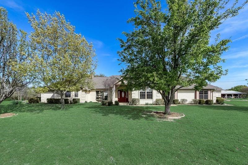 1992 Private Road 3834, Quinlan, TX 75474 for Sale