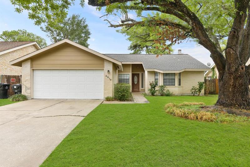 4215 W Terrace Creek Cir, Houston, TX 77014 for Sale