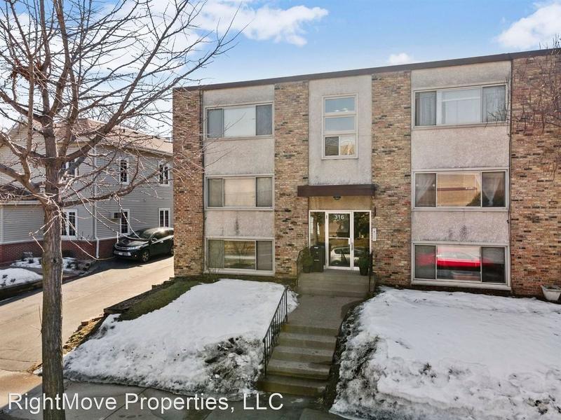 316 4th Street SE Apt. 102  4th Street for Sale