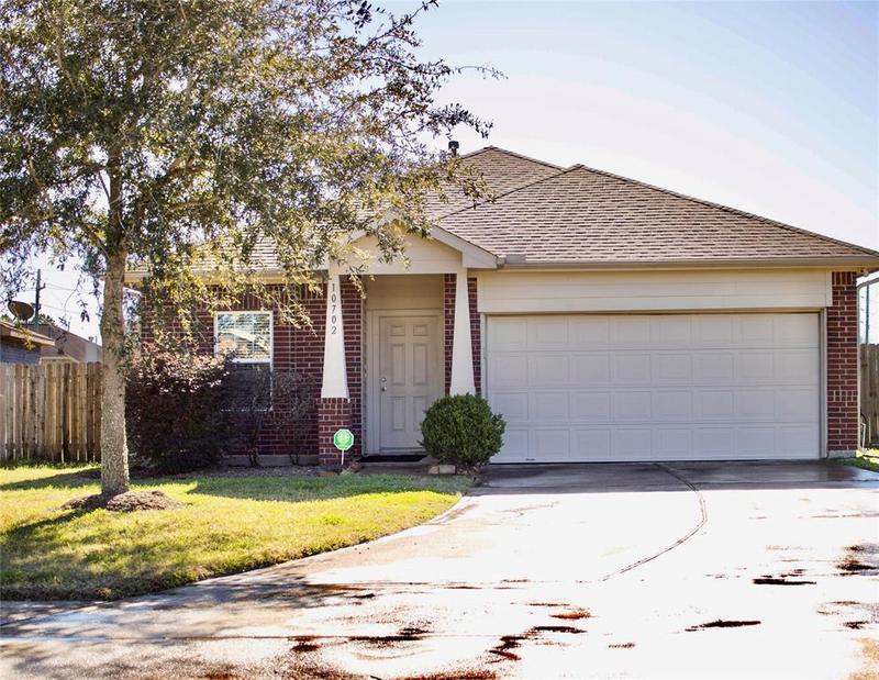 10702 Woodwind Shadows Dr, Cypress, TX 77433 for Sale