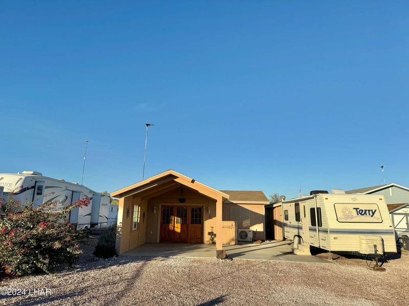 576 Cienega Ln, Quartzsite, AZ 85346  619823561 for Sale