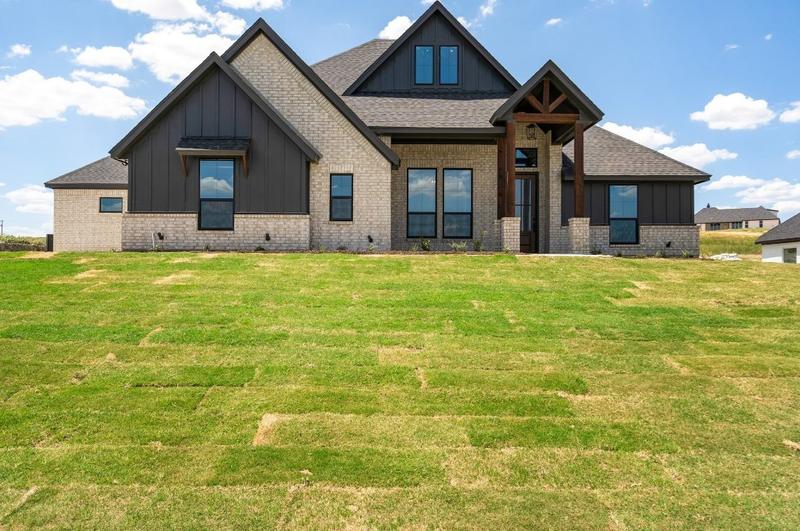 3013 Westfork Way, Springtown, TX 76082 - MLS 20404596 for Sale