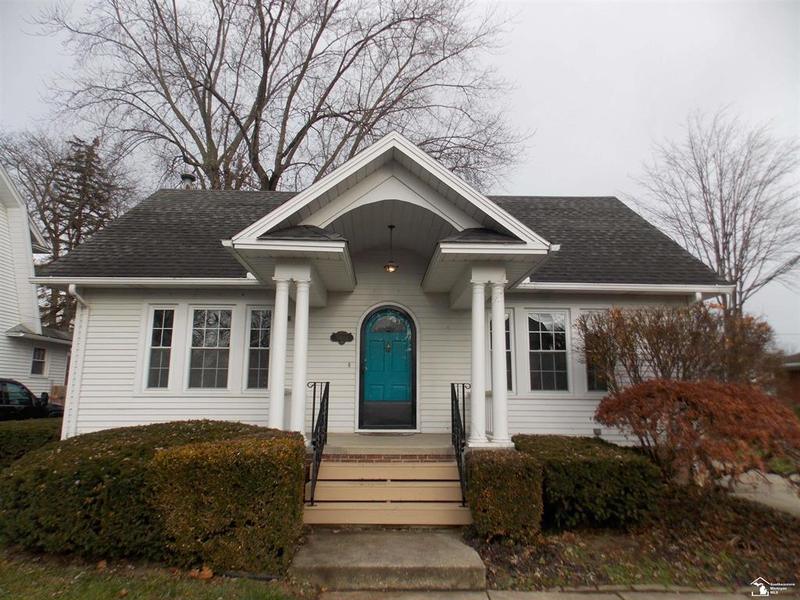 5822 Elmwood, Monroe Twp, MI 48161  MLS# 57050130430 for Sale