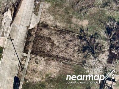 Metropolitan St for Sale