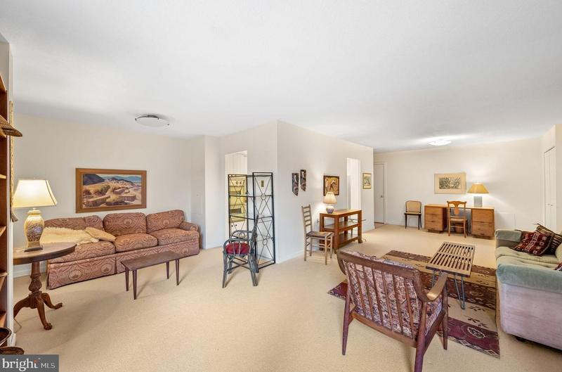 801 Yale Ave #818, Swarthmore, PA 19081 - MLS PADE2048758 for Sale