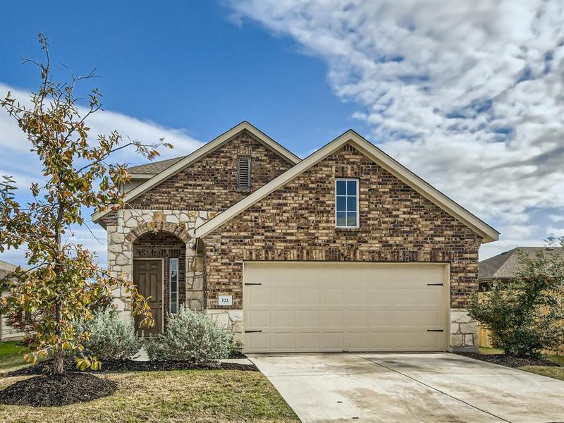 121 Gidran Trl, Georgetown, TX 78626 for Sale