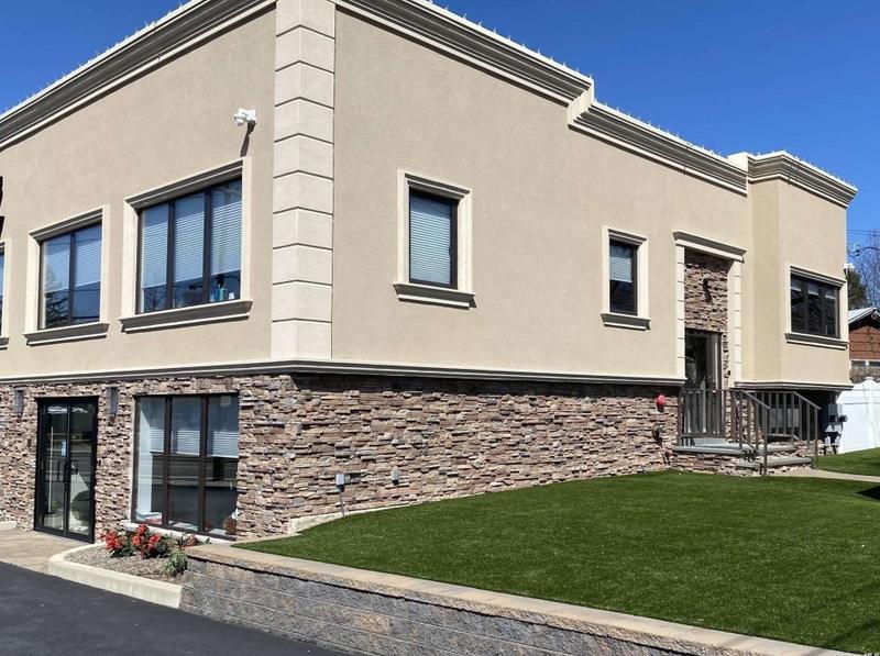 30 Berry Hill Rd, Syosset, NY 11791 - MLS 3523503 for Sale