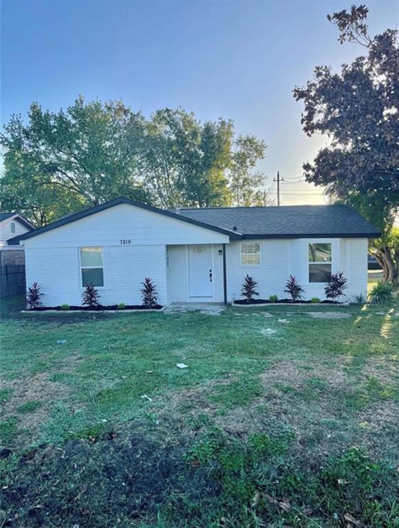 7819 Livingston St, Houston, TX 77051 for Sale