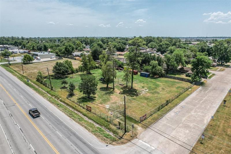13306 Old Beaumont Highway, Houston, TX 77049 for Sale