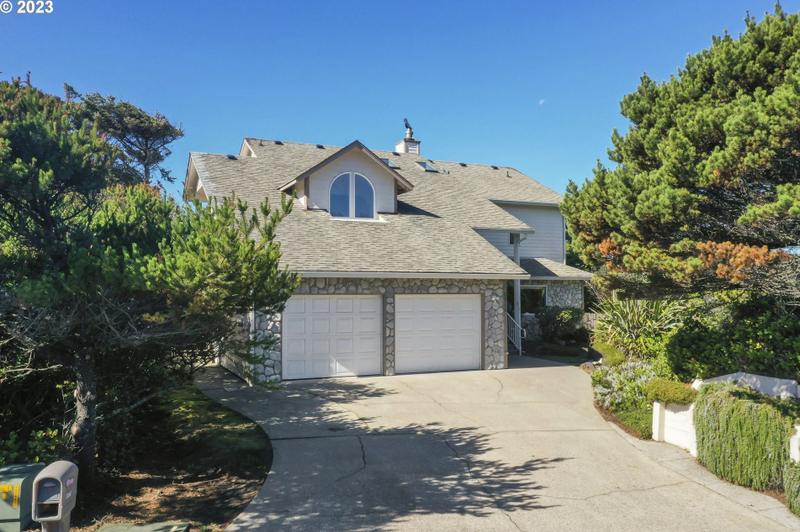 88774 Shoreline Dr, Florence, OR 97439 - MLS 23151048 for Sale