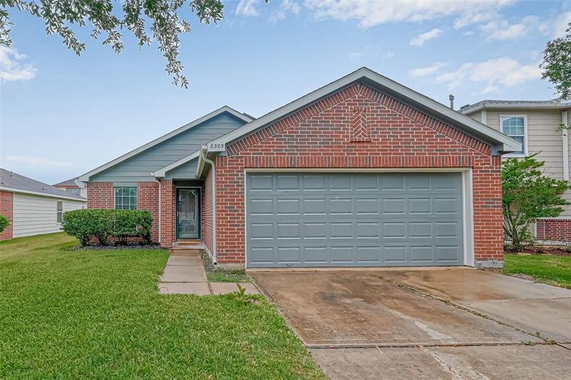 8303 Wainwright Way, Rosharon, TX 77583 for Sale