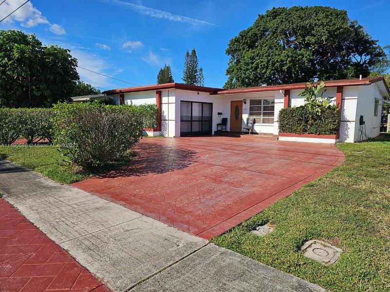 8681 NW 26th Pl, Sunrise, FL 33322  MLS# A11490686 for Sale