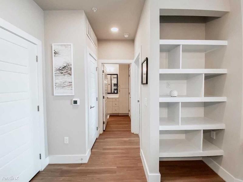 Flat 0 Bed 1 Bath  2413 Race St for Sale