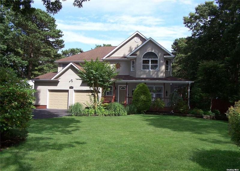 Manorville, Suffolk County, NY House for sale Property ID: 417100425