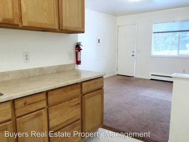 4107 E 68th Ave E  4107 E 68th Ave for Sale