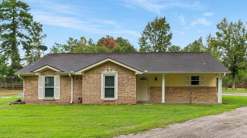 14668 Walker Rd, Conroe, TX 77302 - MLS 86948048 for Sale