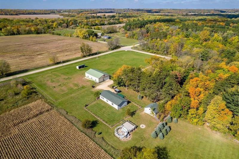 7245 S LOST NATION RD, Dixon, IL 61021 Single Family Residence For Sale  MLS# 11964618