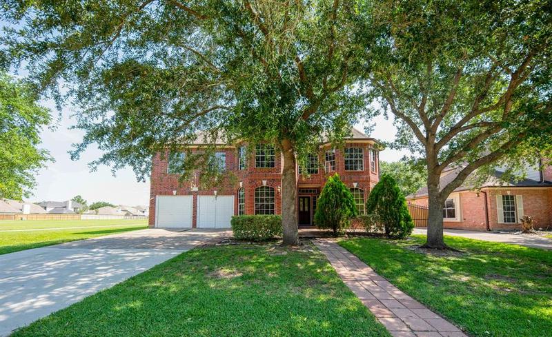 15418 Seminole Canyon Dr, Sugar Land, TX 77498 for Sale