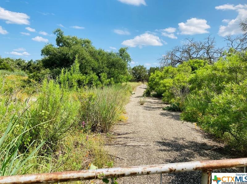 1900 County Rd 116B, Burnet, TX 78611 - MLS 522499 for Sale