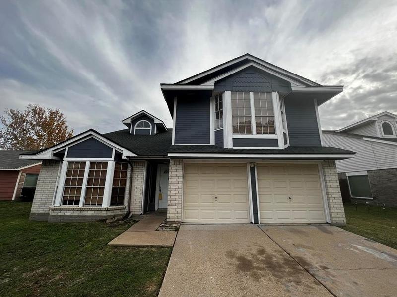 15711 Beechnut St, Houston, TX 77083 - MLS 60372339 for Sale