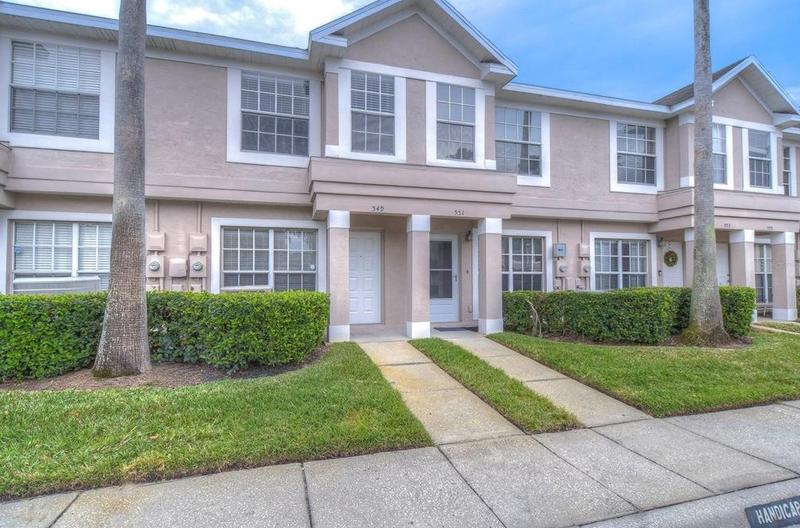 549 Kensington Lake Cir, Brandon, FL 33511 - MLS T3495649 for Sale