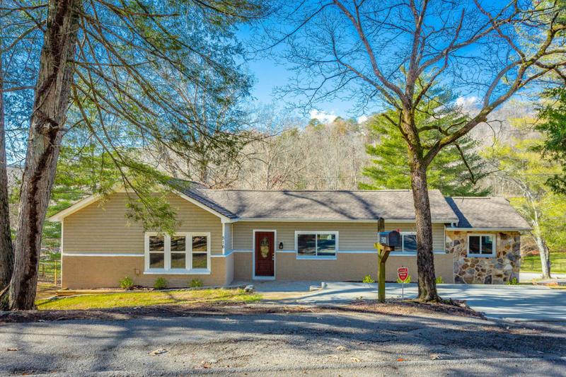 516 HEDGEWOOD DR, Chattanooga, TN 37405 Single Family Residence For Sale  MLS# 1383828
