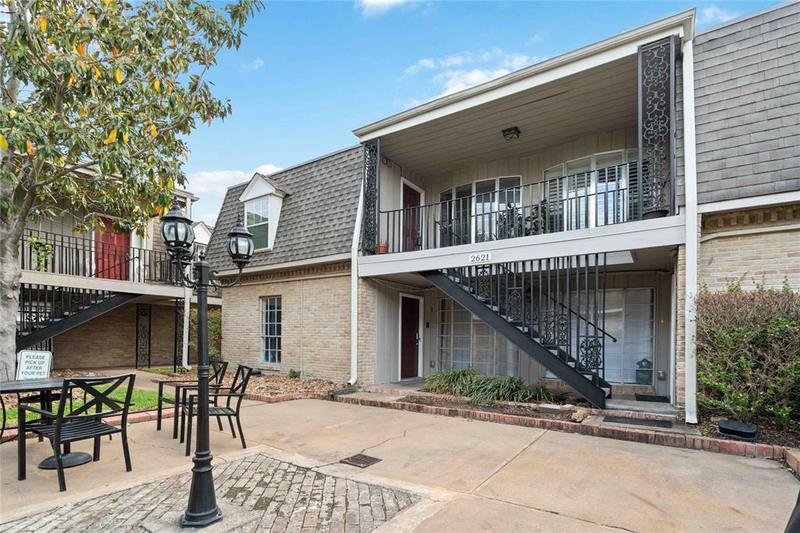 2621 Marilee Ln #3, Houston, TX 77057 for Sale