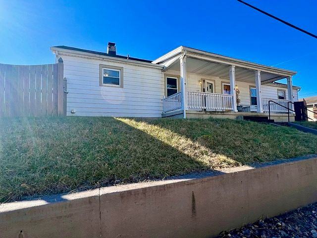 AVail! 2/1B For rent in Evansville IN #117 E Parkland Ave