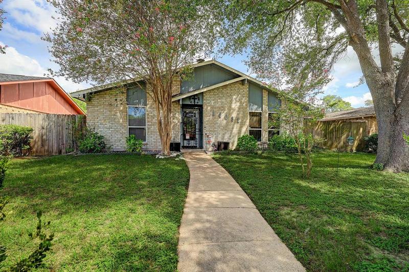 14031 MORINSCOTT DR, Houston, TX 77049 Single Family Residence For Sale  MLS# 23930169