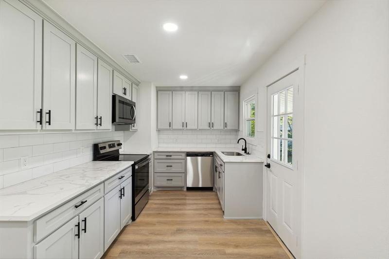 5158 Dorman St, Fort Worth, TX 76119 for Sale
