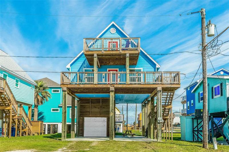 126 BEACHCOMBER AVE, Surfside Beach, TX 77541 Single Family Residence For Sale  MLS# 13653609 for Rent