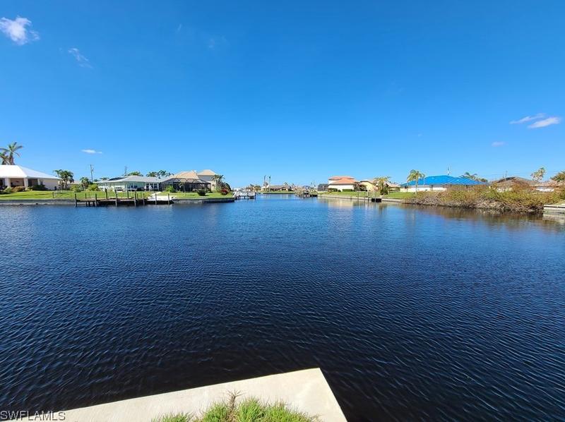 2637 SW 39th St, Cape Coral, FL 33914 - MLS 223071759 for Sale