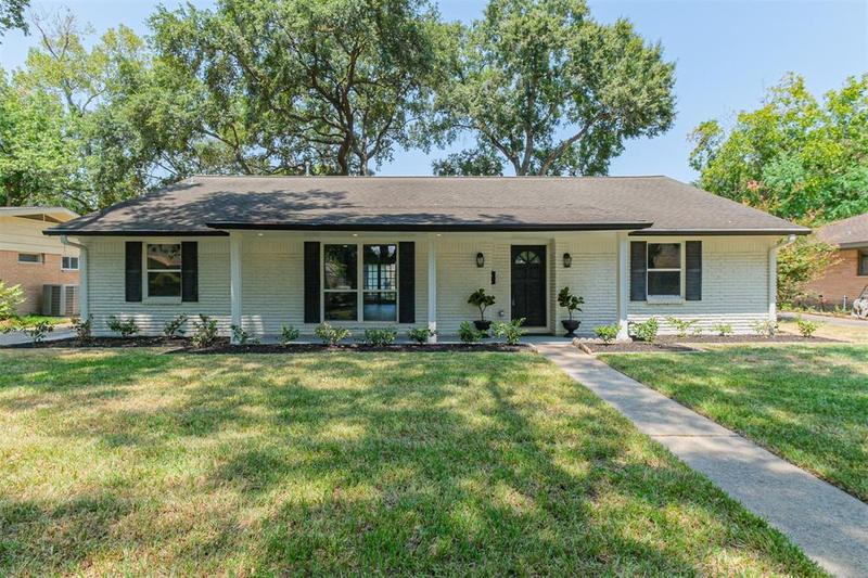 5806 Portal Dr, Houston, TX 77096 for Sale